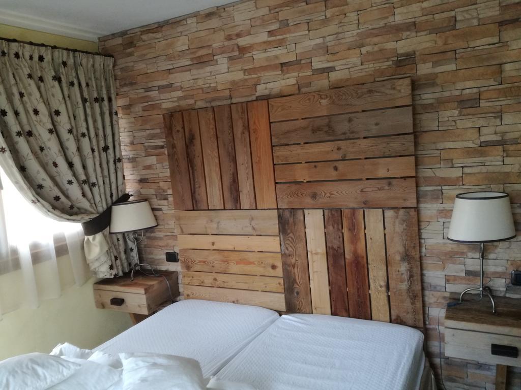 Hotel Bait De Angial ليفينو المظهر الخارجي الصورة