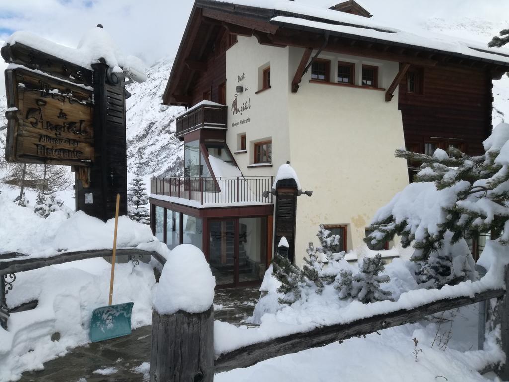 Hotel Bait De Angial ليفينو المظهر الخارجي الصورة
