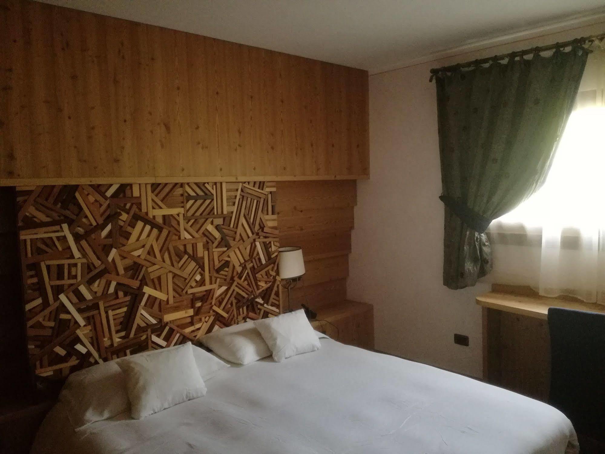 Hotel Bait De Angial ليفينو المظهر الخارجي الصورة
